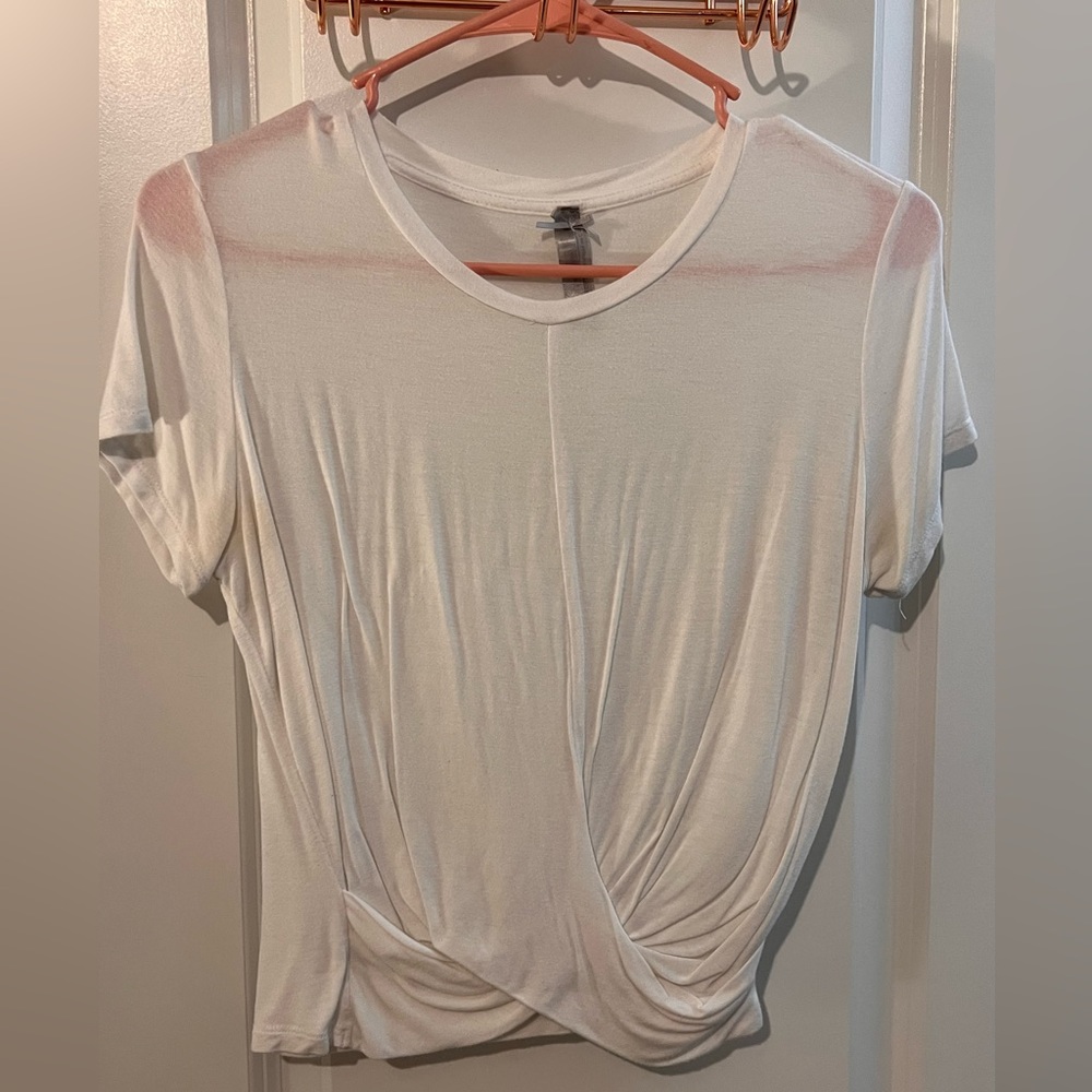 White T shirt